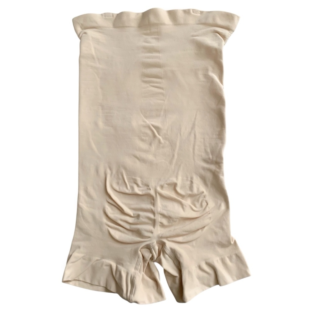 SKIMS Nude Seamless Sculpt Strapless Shortie Bodysuit! Retail $80. - Picture 5 of 7